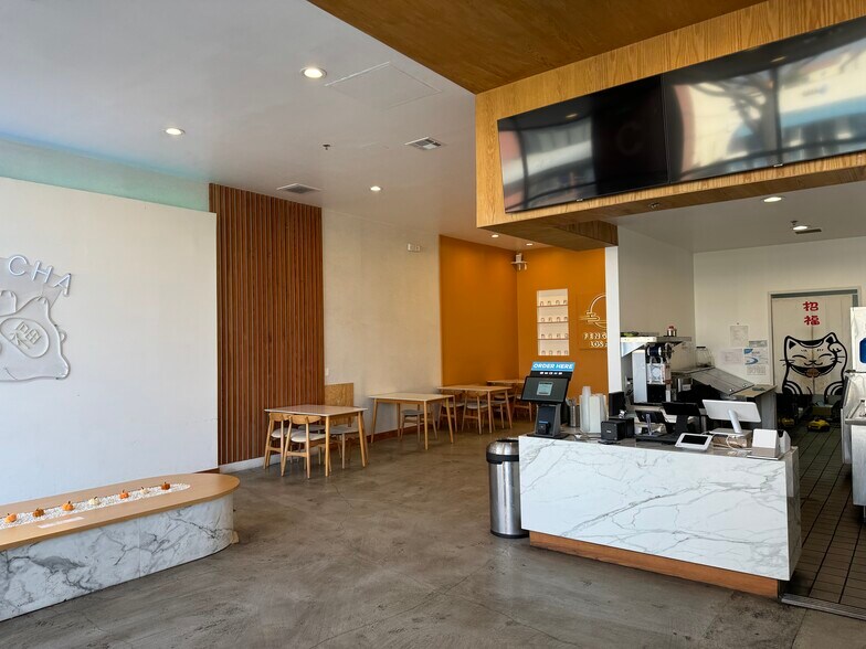 More Photos Of 550 W Garvey Ave, Monterey Park General Retail For Lease