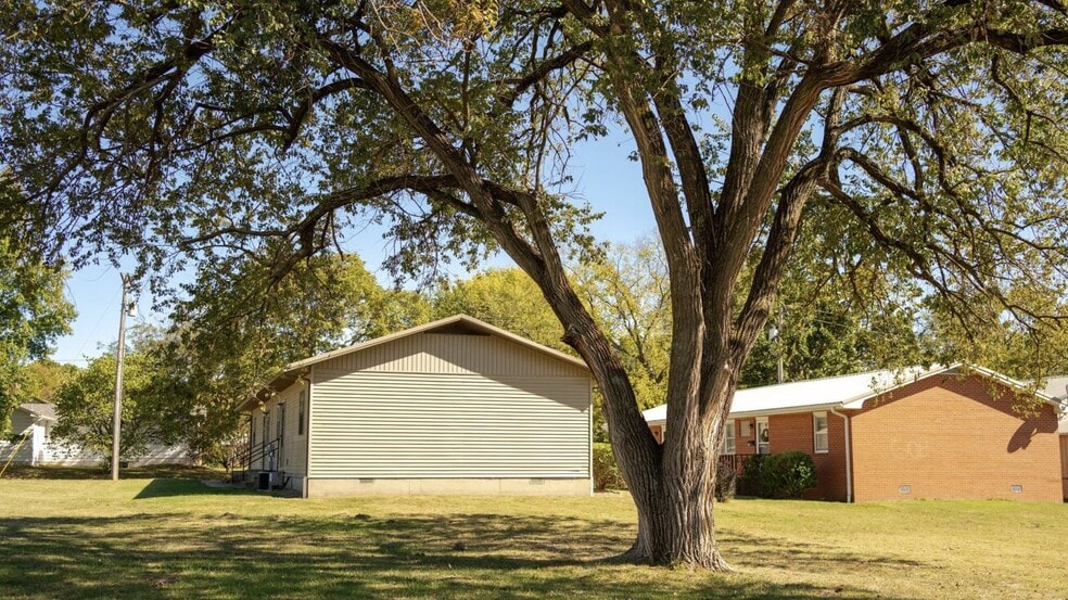 More Photos Of 103 Martin St, Greenfield Apartments For Sale