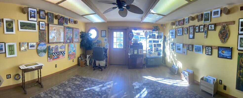 More Photos Of 210-222 E Elkhorn Ave, Estes Park Storefront Retail Residential For Lease