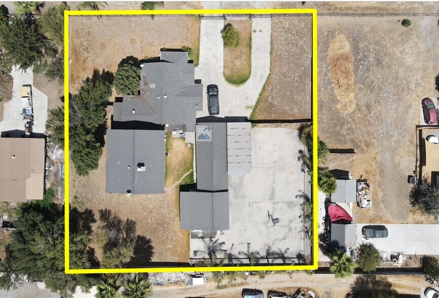 Primary Photo Of 565 E Caroline St, San Bernardino Industrial For Sale