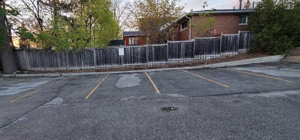 More Photos Of , Markham Office For Sale