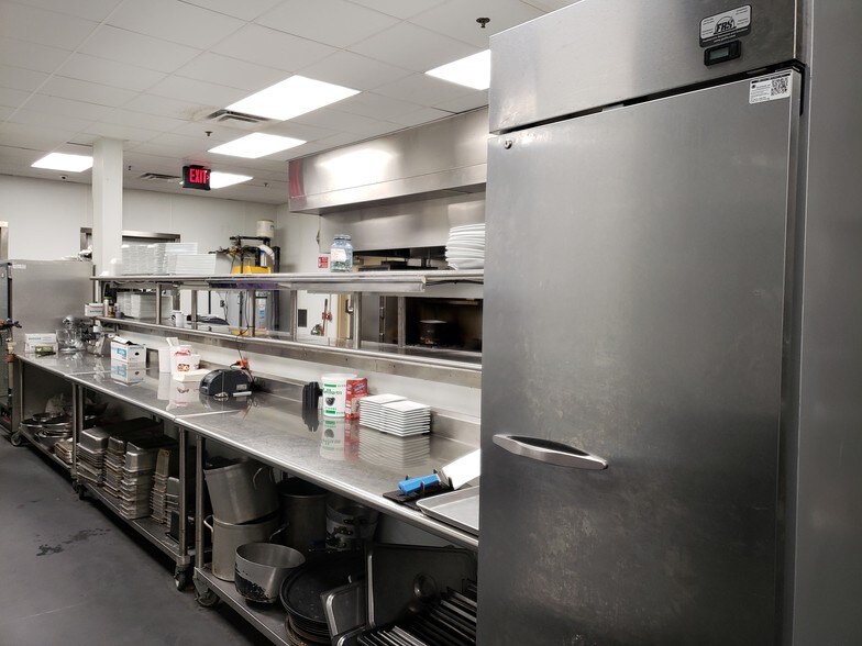 More Photos Of 2122 Bells Hwy, Walterboro Restaurant For Sale