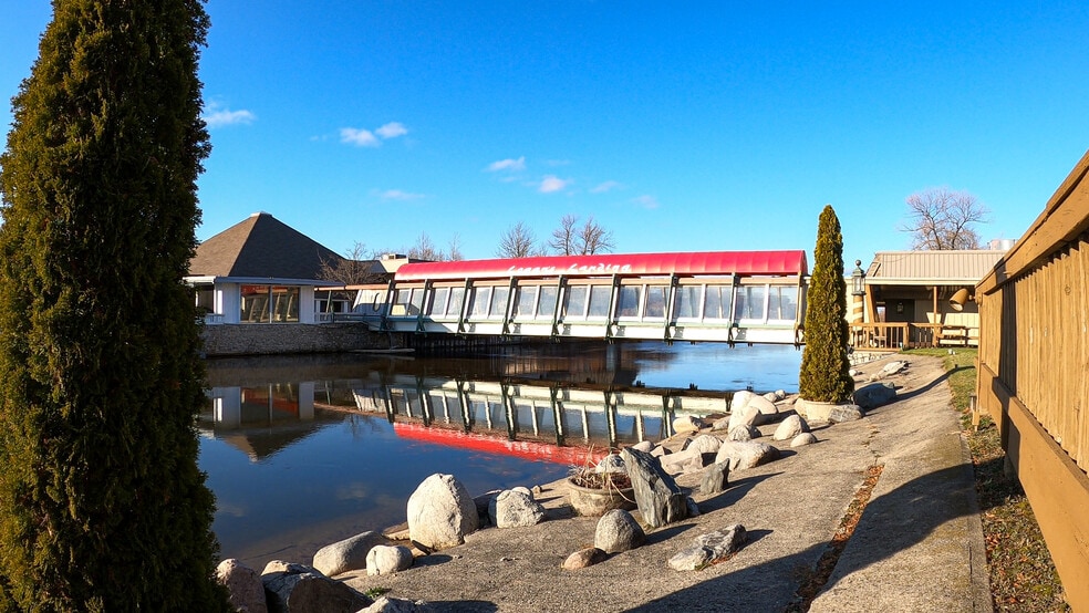 More Photos Of 2006-2024 S Airport Rd W, Traverse City Freestanding For Lease