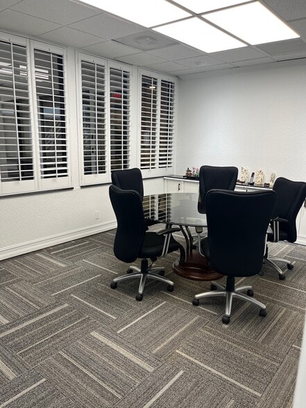 More Photos Of 2295 NW Corporate Blvd, Boca Raton Office Residential For Sale
