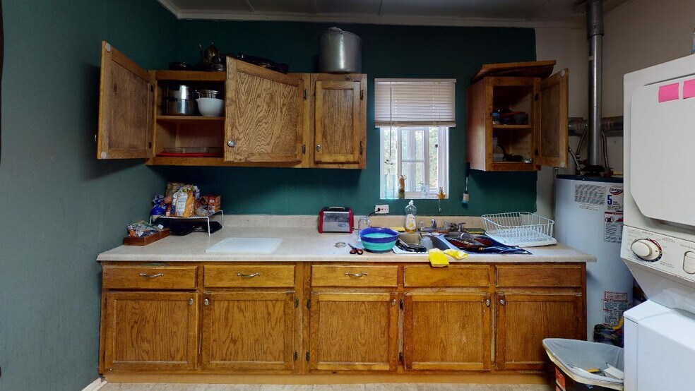 More Photos Of 220 Princeton Dr, Albuquerque Apartments For Sale