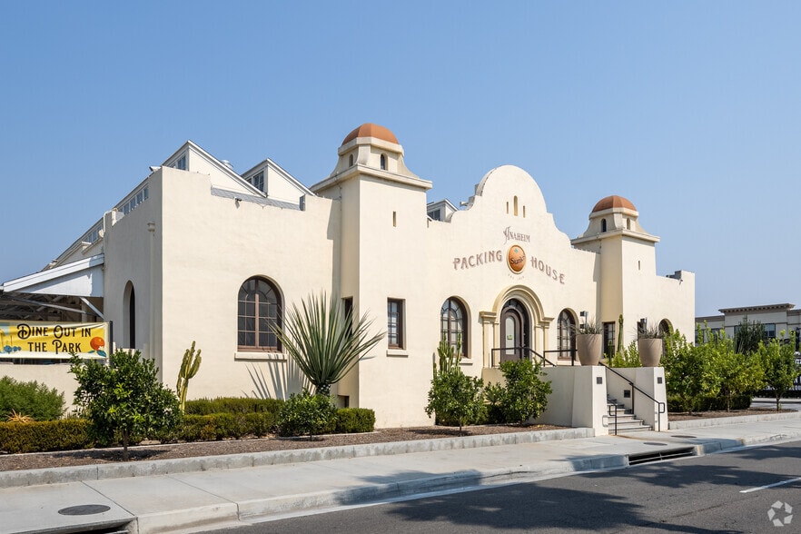 Primary Photo Of 440-454 S Anaheim Blvd, Anaheim Unknown For Lease