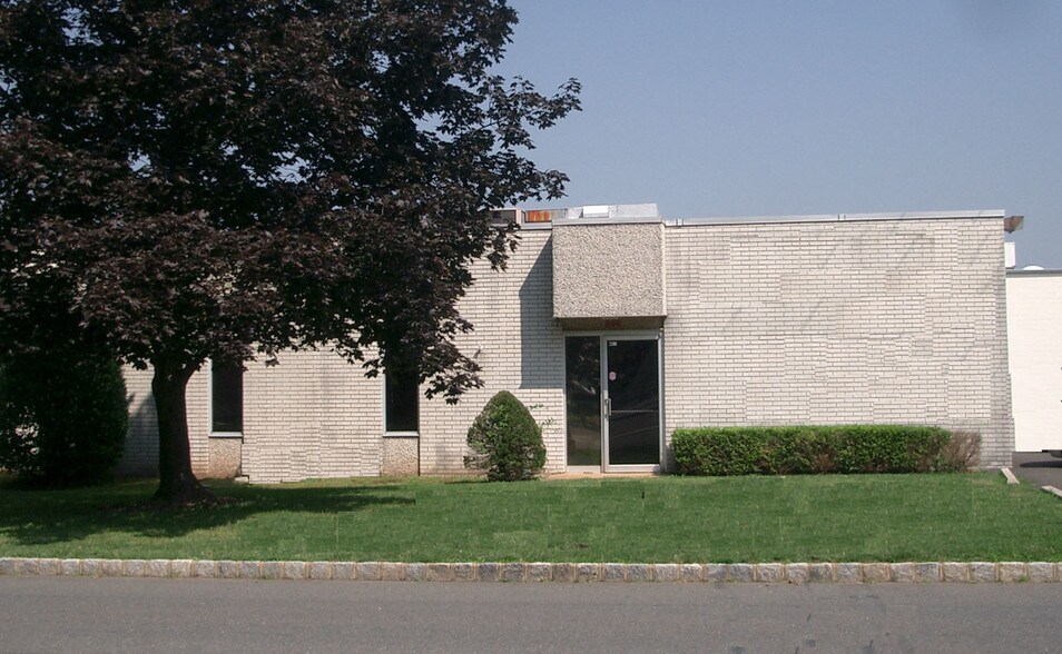 More Photos Of 386 Market St, Kenilworth Flex For Sale