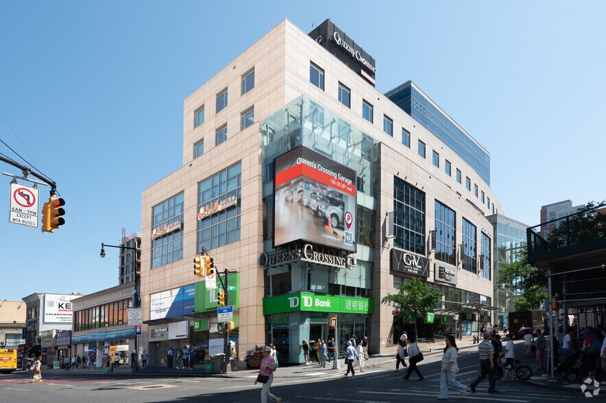 More Photos Of 13620 38th Ave, Flushing Office For Sale