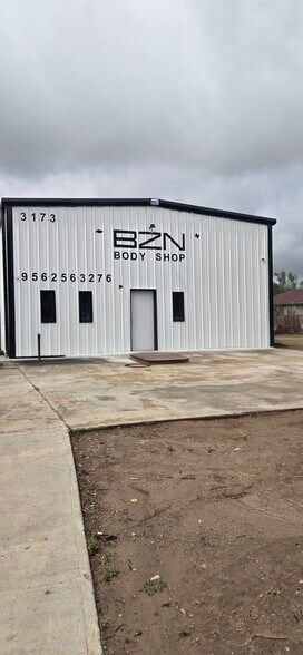 Primary Photo Of 3173 W US Highway 83, Rio Grande City Auto Salvage Facility For Sale