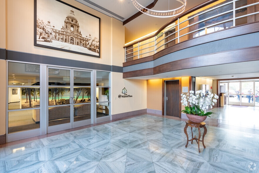More Photos Of 215 N Marengo Ave, Pasadena Office For Sale