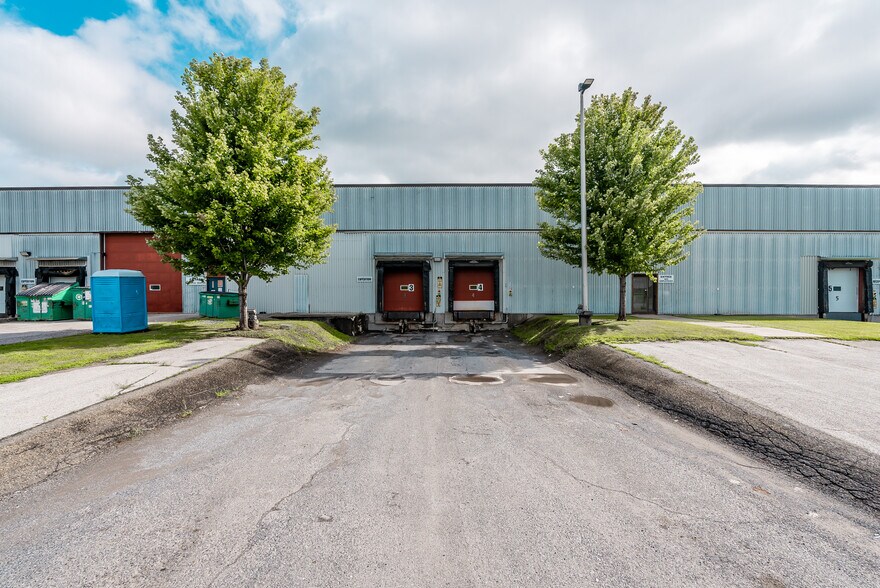 More Photos Of 6375 Rue Picard, Saint-hyacinthe Manufacturing For Lease