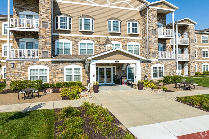 More Photos Of 13350 S Greenwood St, Olathe Apartments For Sale