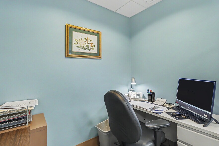 More Photos Of 930 Courthouse Rd, Gulfport Healthcare For Sale