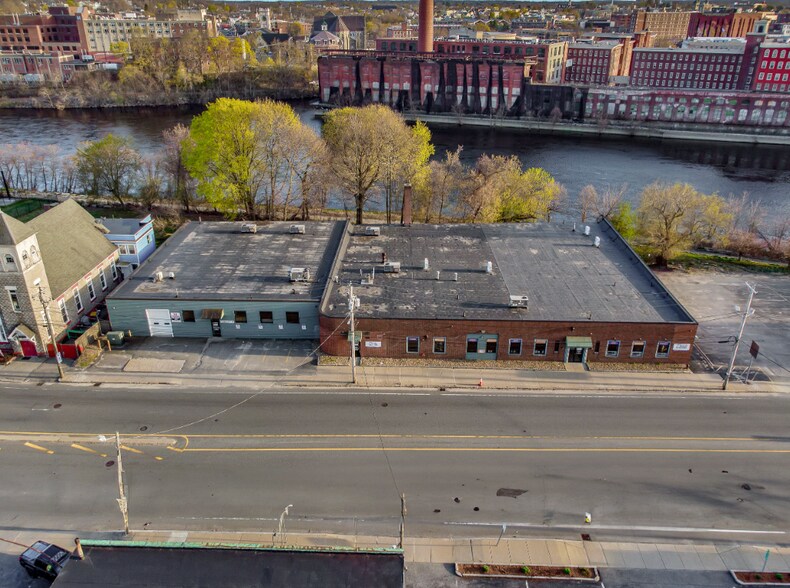 More Photos Of 31 1st St, Lowell Warehouse For Lease