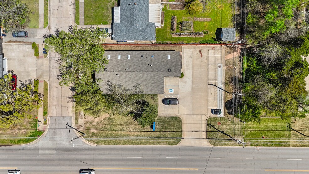 More Photos Of 4334 N Meridian Ave, Oklahoma City Office Residential For Sale