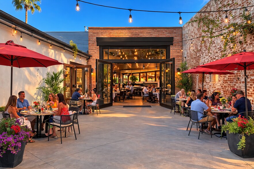 More Photos Of 336-340 E Grand Ave, Escondido Restaurant For Lease