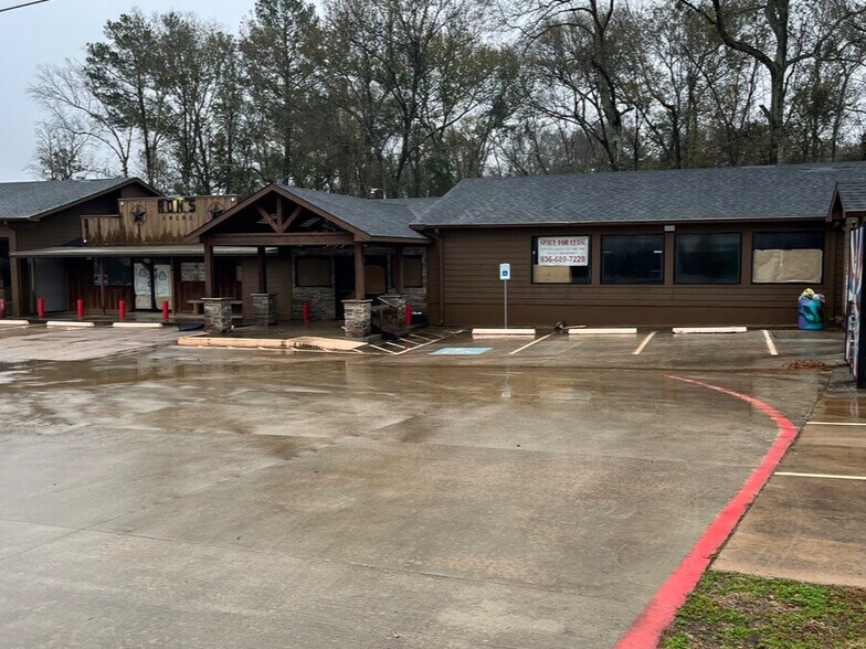Primary Photo Of 19293 Keenan Cut Off Rd, Montgomery General Retail For Sale