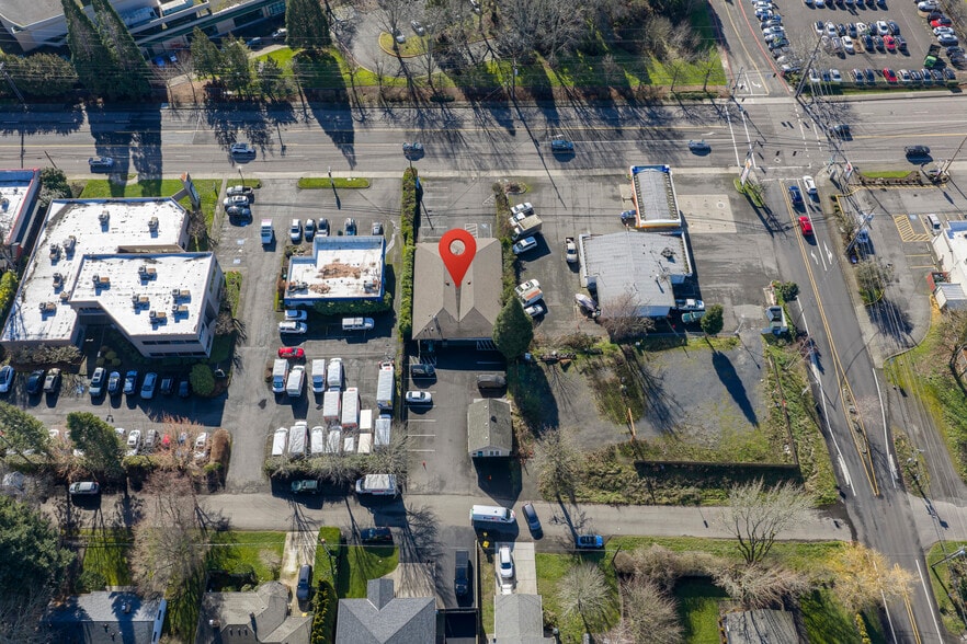 More Photos Of 9055 SW Beaverton Hillsdale Hwy, Portland Office For Lease
