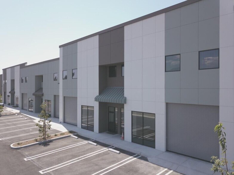 More Photos Of 10680 Silicon Ave, Montclair Warehouse For Lease