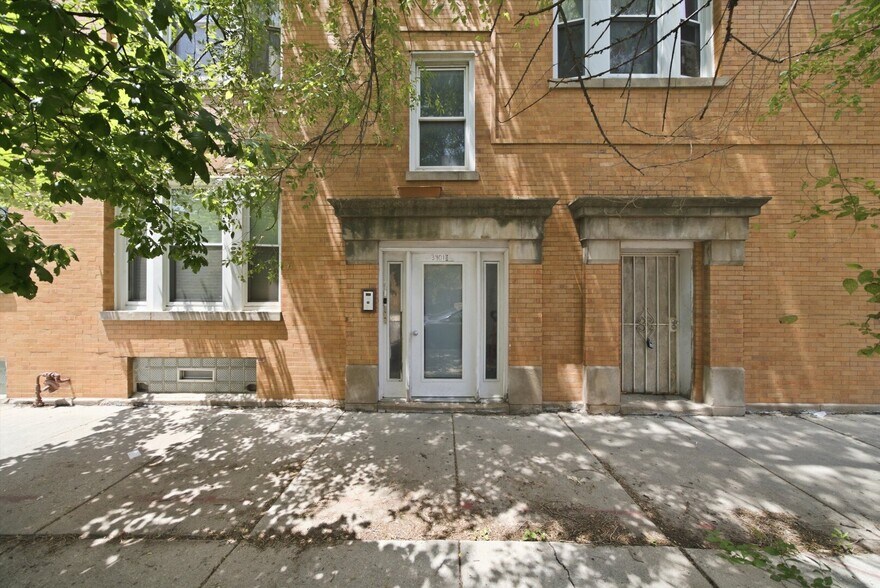 More Photos Of 3901 W Fullerton Ave, Chicago Storefront Retail Residential For Sale
