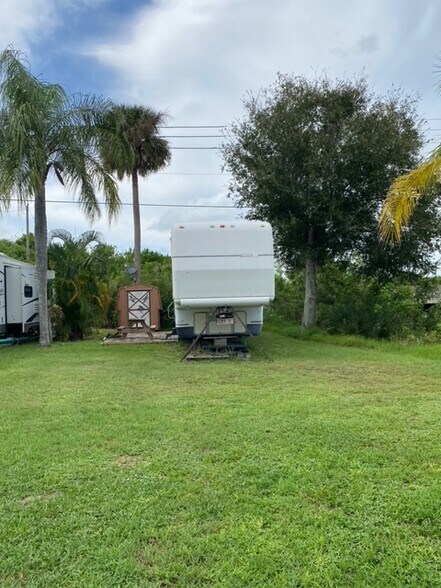 More Photos Of 30144 E State 78 Rd, Okeechobee Trailer Camper Park For Sale