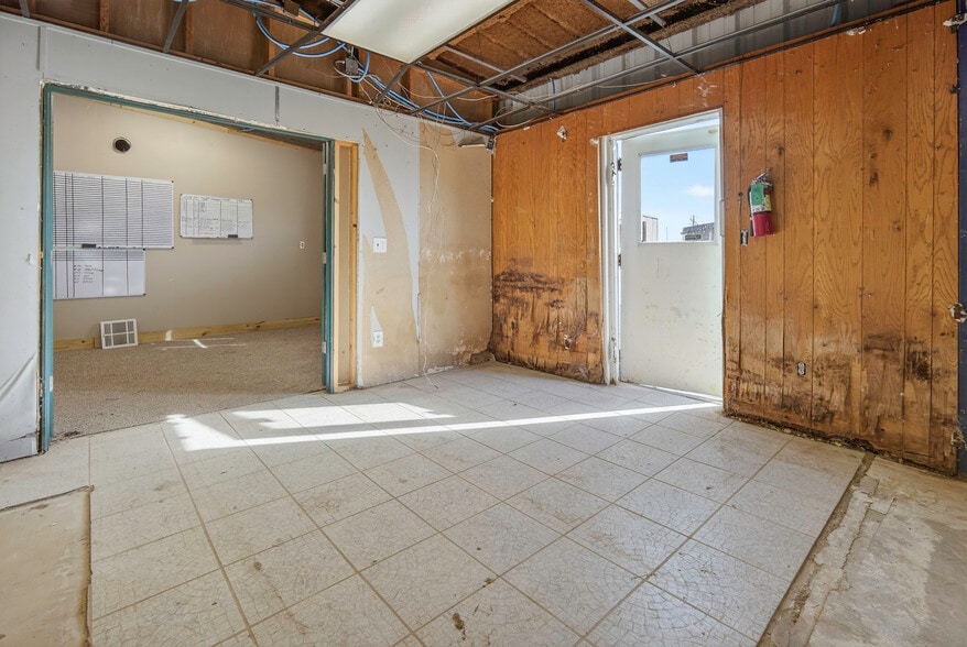 More Photos Of ,  Unknown For Sale