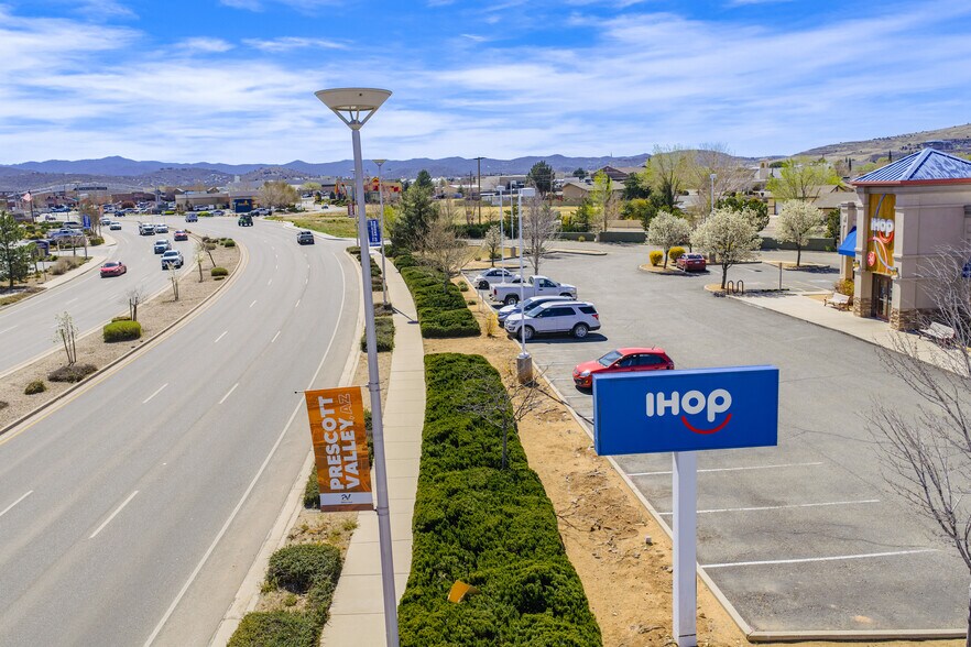 More Photos Of 3000 N Glassford Hill Rd, Prescott Valley Restaurant For Lease