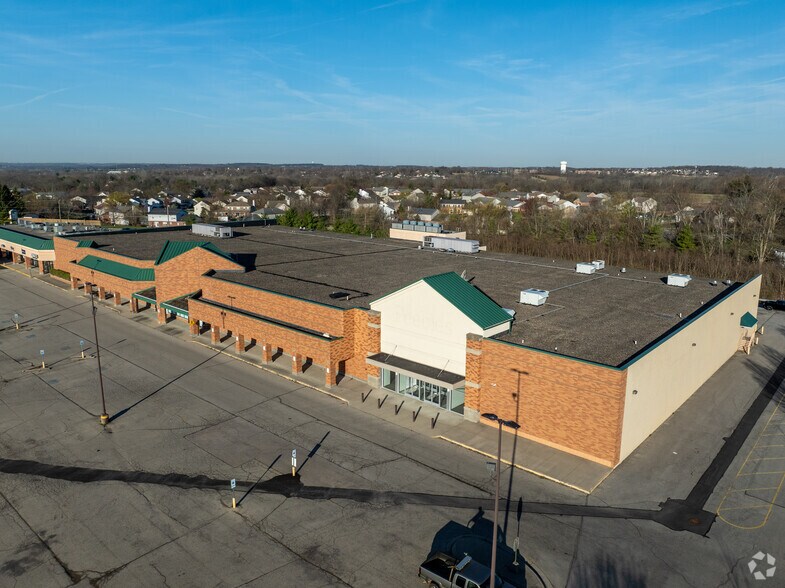 More Photos Of 1235 Columbus Ave, Lebanon General Retail For Lease