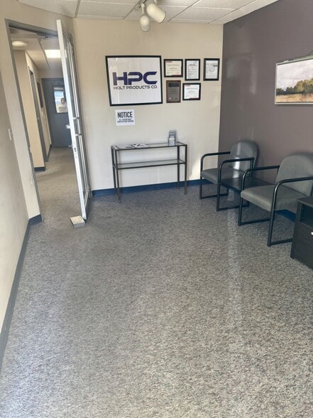 More Photos Of 4200 Legion Dr, Mason Warehouse For Lease