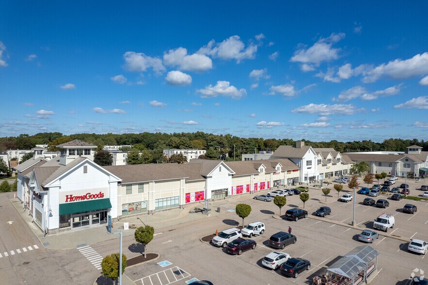 More Photos Of Post Rd, North Kingstown Unknown For Lease