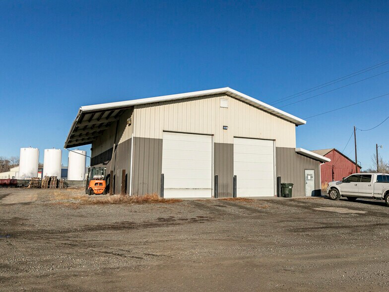 More Photos Of 800 Clough Ave, Columbus Service For Lease