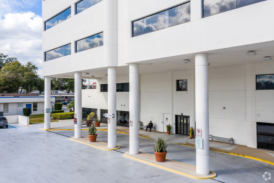 More Photos Of 100 W Gore St, Orlando Medical For Lease