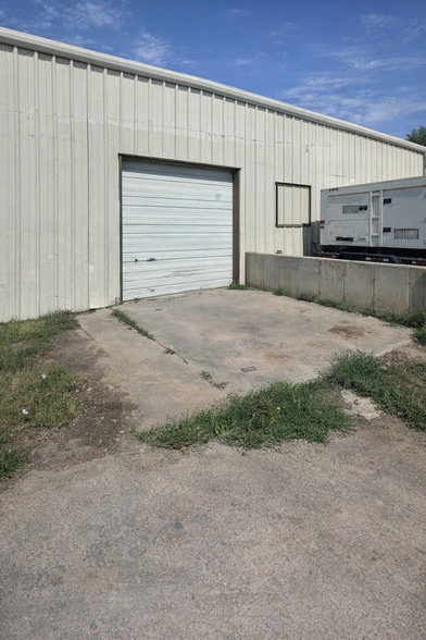 More Photos Of 35801 Pacific Ave, Galeton Warehouse For Sale