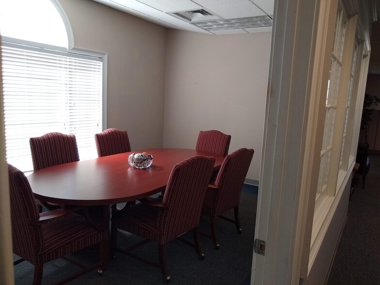 More Photos Of 4295 Jodeco Rd, McDonough Office For Sale