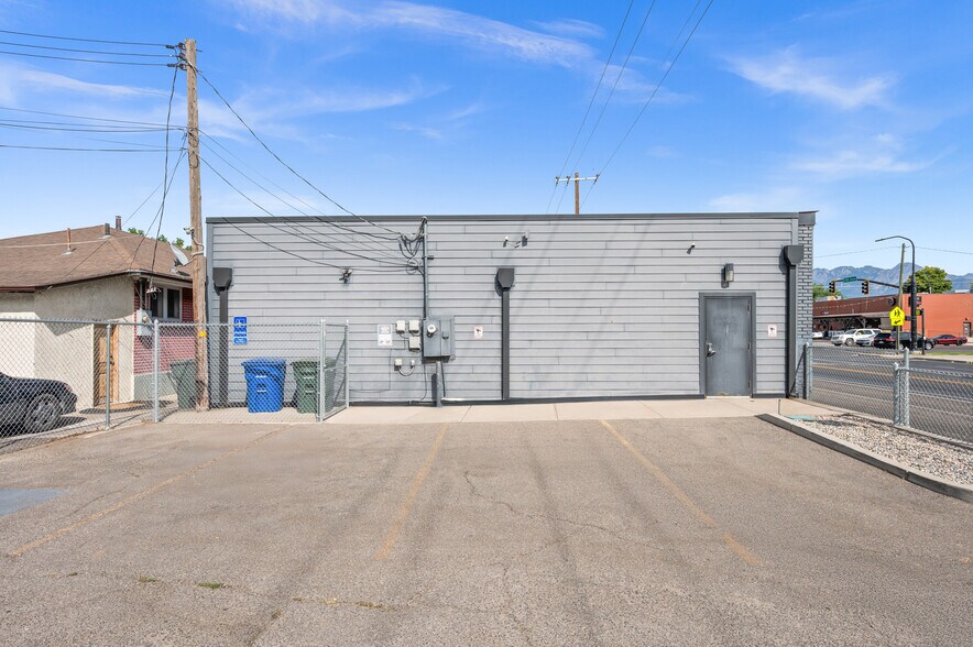 More Photos Of 1680 S Main St, Salt Lake City Freestanding For Lease