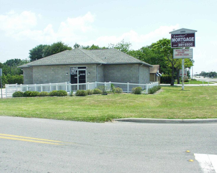 Primary Photo Of 11910 Little Rd, New Port Richey Medical For Sale