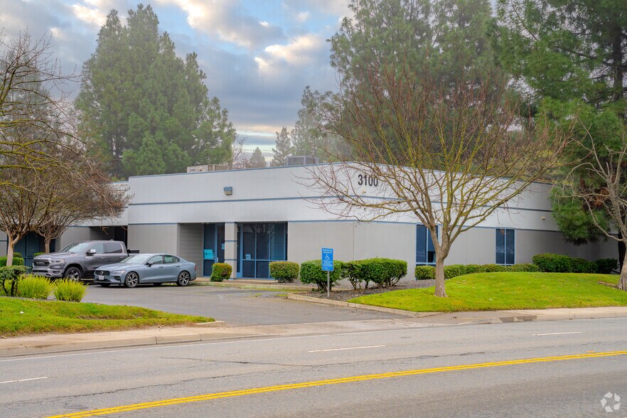 More Photos Of 3064-3190 Industrial Blvd, West Sacramento Research And Development For Lease