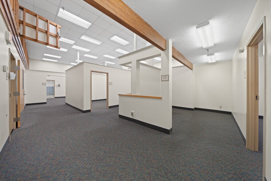 More Photos Of 506 SE 3rd Ave, Ocala Warehouse For Sale