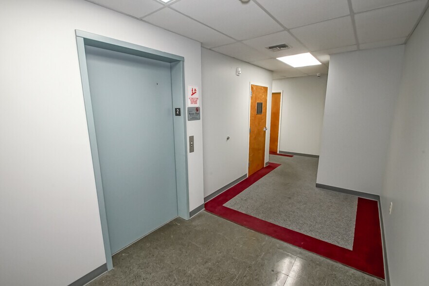 More Photos Of 1425 Sams Ave, New Orleans Office For Sale