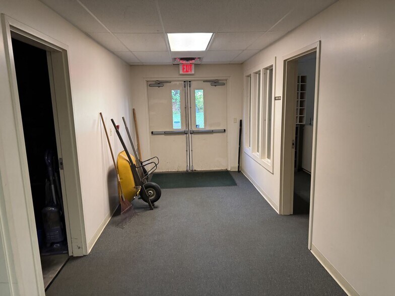 More Photos Of 5225 Calkins Rd, Flint Religious Facility For Sale