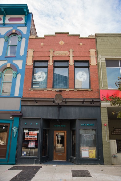 Primary Photo Of 49 N Saginaw St, Pontiac Bar For Sale