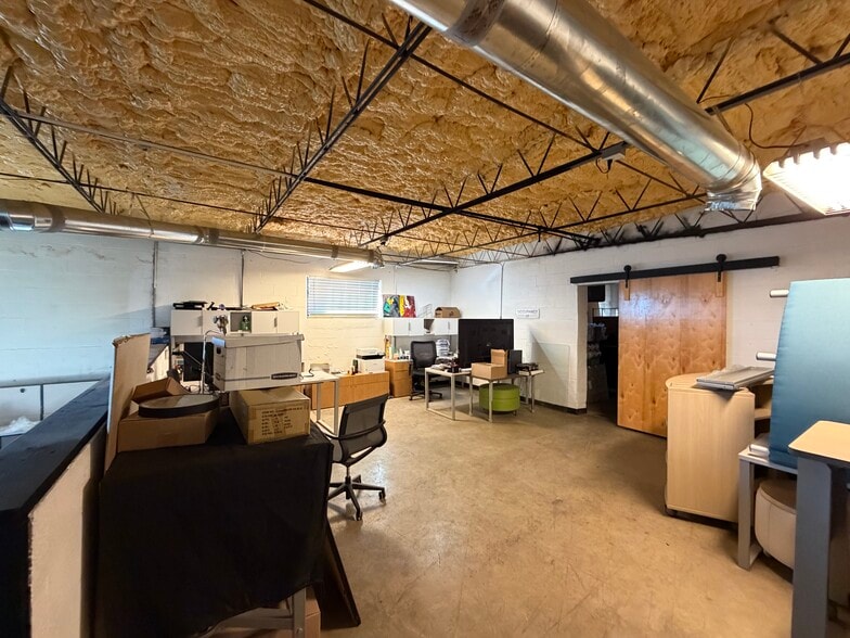 More Photos Of 1825 W Main St, Oklahoma City Warehouse For Sale