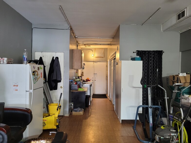 More Photos Of , Chicago General Retail For Sale