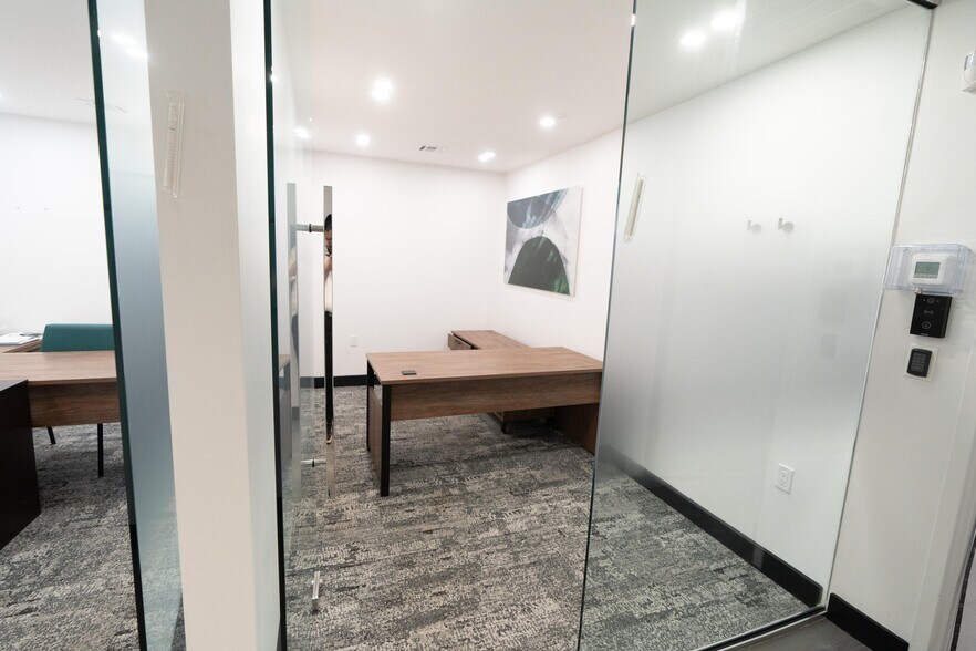 More Photos Of 1700 Route 37 W, Toms River Office For Lease