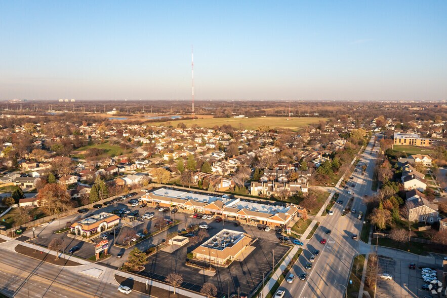 More Photos Of 601-633 Meacham Rd, Elk Grove Village Unknown For Lease