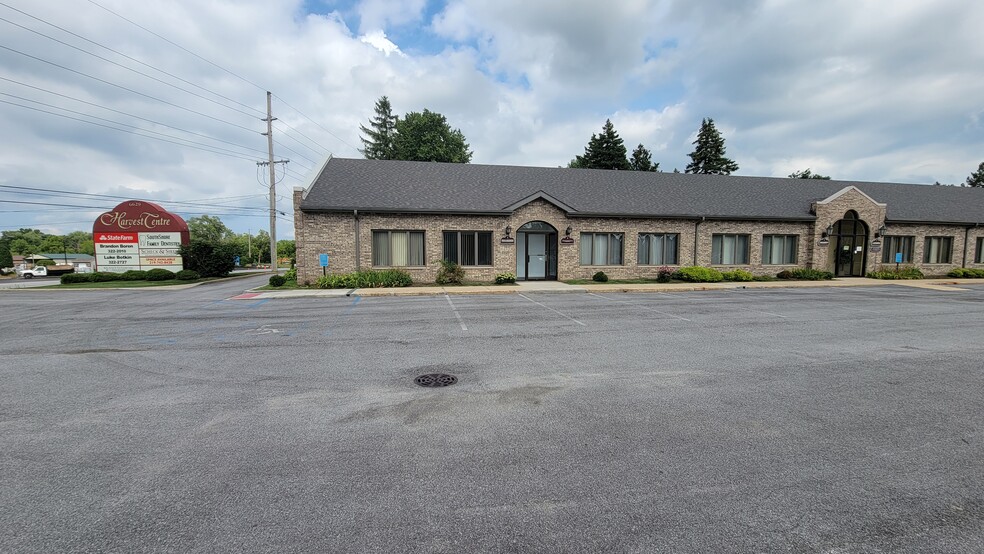 Primary Photo Of 6629 W Lincoln Hwy, Crown Point Office For Sale