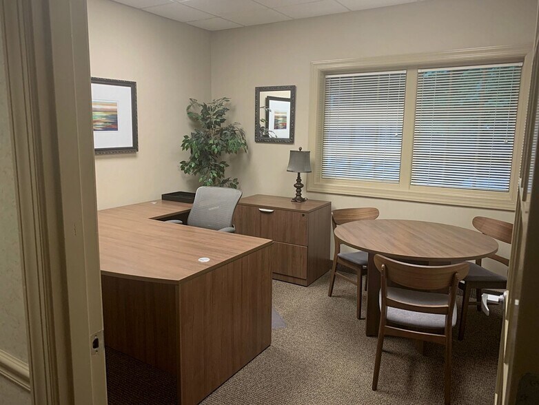 More Photos Of 7 Corporate Center Ct, Greensboro Office For Lease