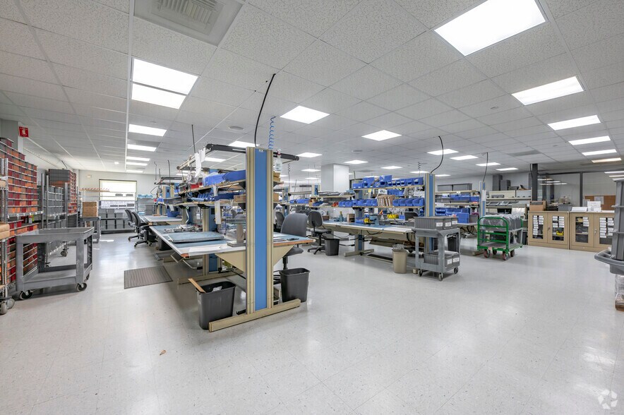 More Photos Of 2 Morse Rd, Oxford Warehouse For Sale