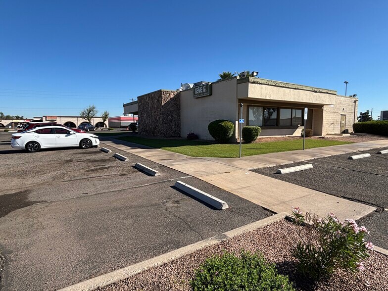 More Photos Of 7349 W Indian School Rd, Phoenix Restaurant For Sale