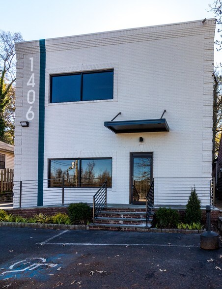 More Photos Of 1406 Woodmont Ln, Atlanta Flex For Lease